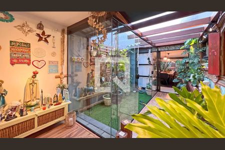 Casa à venda com 4 quartos, 420m² em Recreio dos Bandeirantes, Rio de Janeiro
