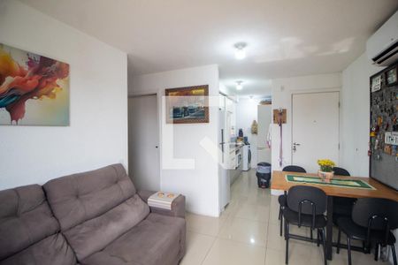 Sala de apartamento à venda com 2 quartos, 41m² em Hípica, Porto Alegre
