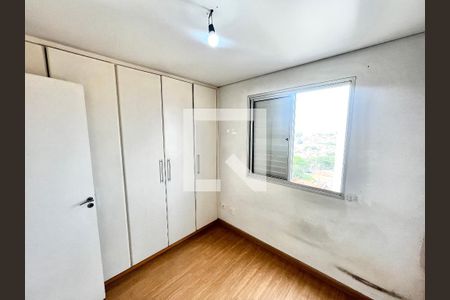Quarto 1 de apartamento à venda com 3 quartos, 50m² em Vila Basileia, São Paulo