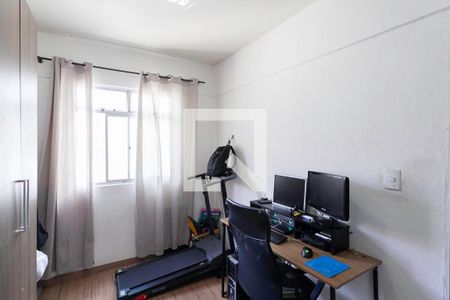 Quarto 2 de apartamento à venda com 3 quartos, 52m² em Urca, Contagem