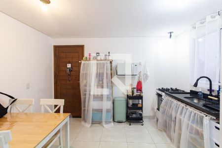 Sala/Cozinha de apartamento para alugar com 1 quarto, 41m² em Itaquera, São Paulo