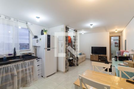 Sala/Cozinha de apartamento para alugar com 1 quarto, 41m² em Itaquera, São Paulo