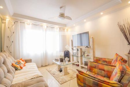 Sala de casa para alugar com 2 quartos, 180m² em Veloso, Osasco