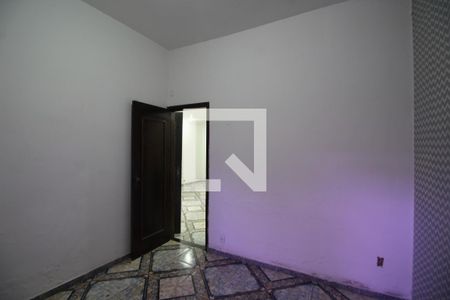 Quarto 1 de casa para alugar com 5 quartos, 400m² em Taquara, Rio de Janeiro