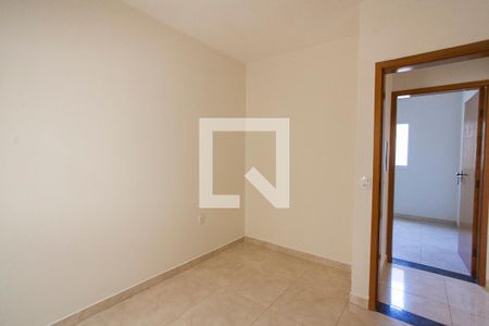 Quarto 1 de apartamento para alugar com 2 quartos, 50m² em Jardim Inconfidência, Uberlândia