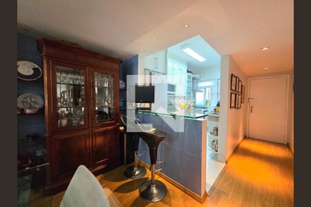 Sala de apartamento à venda com 2 quartos, 80m² em Indianópolis, São Paulo