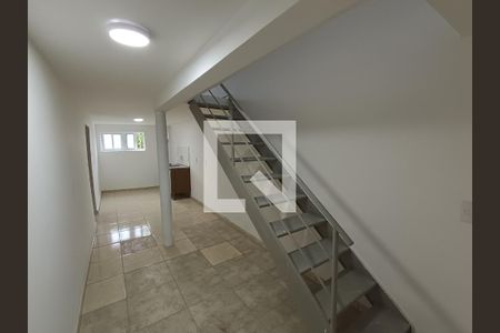 Sala/Cozinha de kitnet/studio para alugar com 1 quarto, 55m² em Parque Imperial, São Paulo