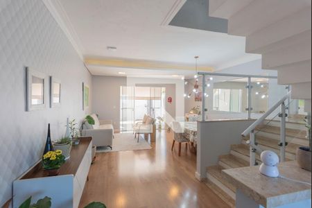 Sala de casa à venda com 3 quartos, 180m² em Parque Jambeiro, Campinas