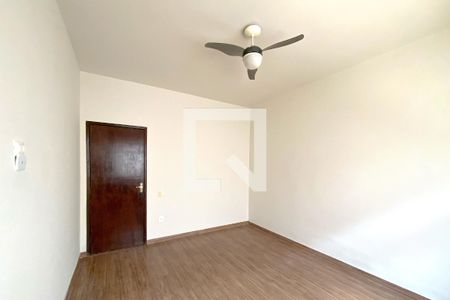 Quarto 1 de casa para alugar com 3 quartos, 364m² em Padre Eustáquio, Belo Horizonte
