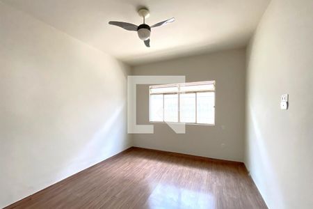 Quarto 1 de casa para alugar com 3 quartos, 364m² em Padre Eustáquio, Belo Horizonte