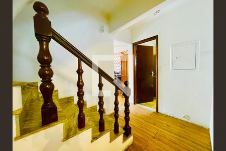 Hall de casa à venda com 4 quartos, 211m² em Jardim Paraventi, Guarulhos