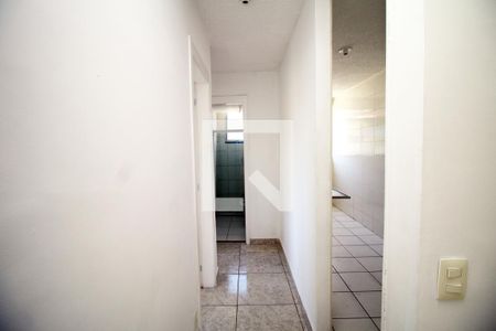 Sala - Corredor de apartamento para alugar com 2 quartos, 45m² em Pavuna, Rio de Janeiro