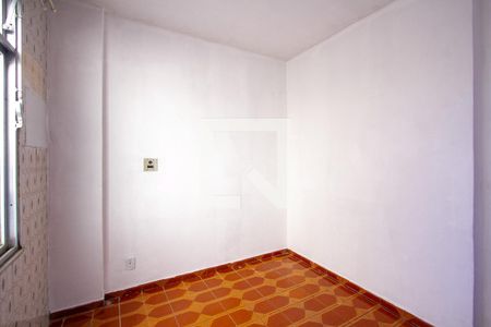 Quarto 2 de apartamento para alugar com 2 quartos, 50m² em Estrela do Norte, São Gonçalo