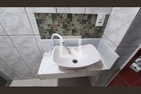 Apartamento à venda com 2 quartos, 65m² em Olaria, Rio de Janeiro
