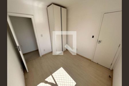 Apartamento à venda com 3 quartos, 95m² em Estoril, Belo Horizonte