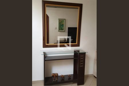 Casa à venda com 3 quartos, 130m² em Jardim Caravelas, São Paulo