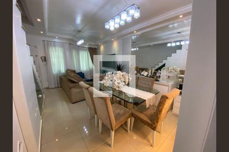 Sala de casa de condomínio à venda com 3 quartos, 152m² em Vila Invernada, São Paulo