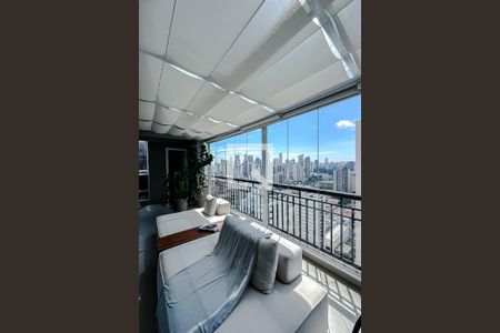 Varanda da Sala de apartamento à venda com 2 quartos, 150m² em Vila Regente Feijó, São Paulo