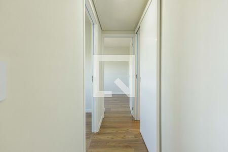 Corredor de apartamento à venda com 2 quartos, 63m² em Parque Santa Fé, Porto Alegre