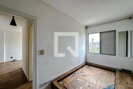 Quarto 1 de apartamento para alugar com 2 quartos, 58m² em Vila Bertioga, São Paulo