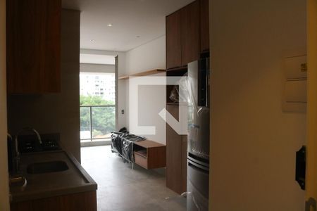 Cozinha de apartamento para alugar com 1 quarto, 39m² em Perdizes, São Paulo