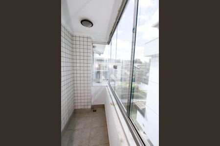 Apartamento para alugar com 3 quartos, 140m² em Camargos, Belo Horizonte