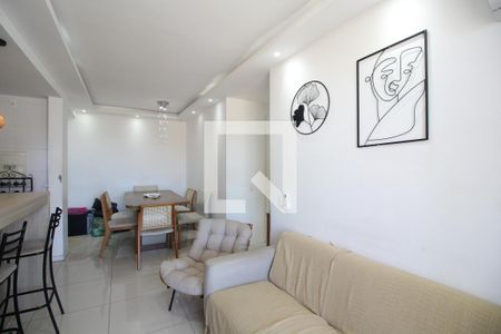 Sala de apartamento para alugar com 3 quartos, 70m² em Anil, Rio de Janeiro