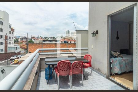 Apartamento à venda com 2 quartos, 90m² em Sagrada Família, Belo Horizonte