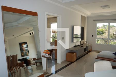 Sala de casa de condomínio para alugar com 4 quartos, 380m² em São Paulo Ii, Cotia