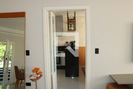 Cozinha de casa de condomínio para alugar com 4 quartos, 380m² em São Paulo Ii, Cotia