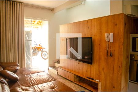 Casa de Condomínio para alugar com 2 quartos, 130m² em Jardim Novo Mundo, Goiânia