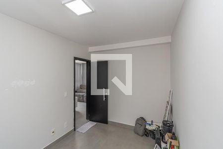 Quarto de apartamento para alugar com 2 quartos, 57m² em Vila Real, Hortolândia