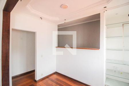 Sala de casa para alugar com 2 quartos, 100m² em Parque Residencial Guadalajara, Nova Iguaçu