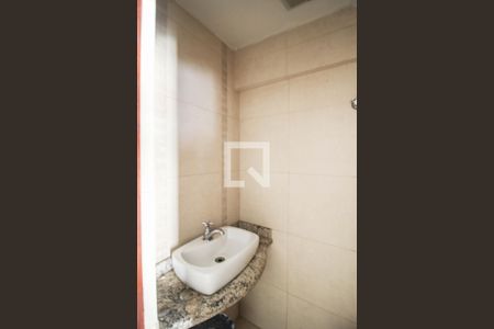 Lavabo de casa para alugar com 2 quartos, 100m² em Parque Residencial Guadalajara, Nova Iguaçu