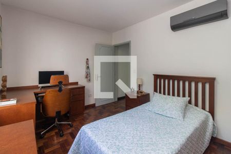 Quarto 1 de casa à venda com 4 quartos, 234m² em Menino Deus, Porto Alegre