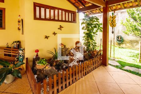 Casa à venda com 3 quartos, 283m² em Garças, Belo Horizonte