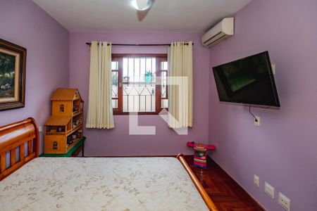 Casa à venda com 3 quartos, 283m² em Garças, Belo Horizonte