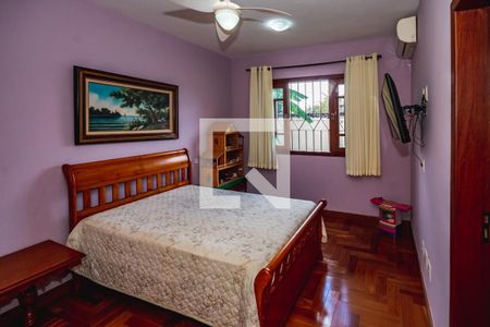 Casa à venda com 3 quartos, 283m² em Garças, Belo Horizonte