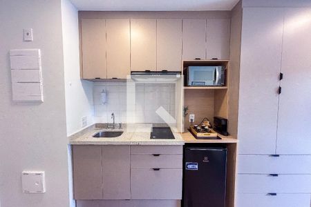 Studio de kitnet/studio para alugar com 1 quarto, 27m² em Pinheiros, São Paulo