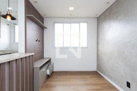 Sala de apartamento à venda com 2 quartos, 45m² em Itaquera, São Paulo