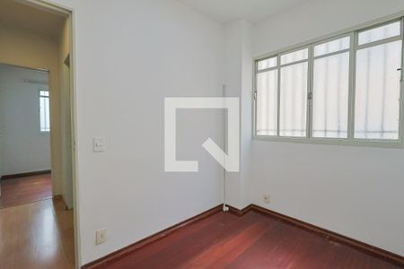 Apartamento para alugar com 3 quartos, 65m² em Calafate, Belo Horizonte