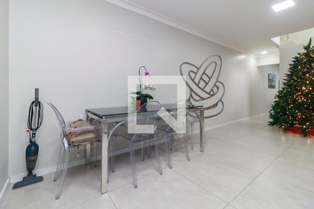 Sala de casa para alugar com 3 quartos, 180m² em Jardim Monte Azul, São Paulo