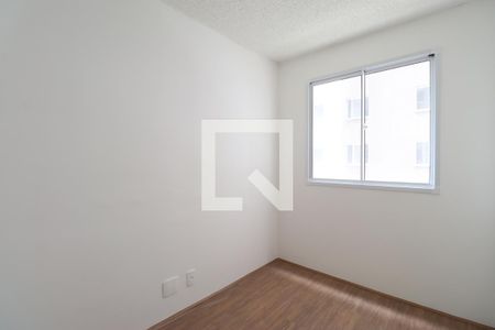 Apartamento para alugar com 2 quartos, 34m² em Parque Industrial Tomas Edson, São Paulo