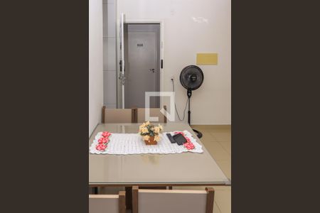 Sala de apartamento para alugar com 2 quartos, 54m² em Piatã, Salvador