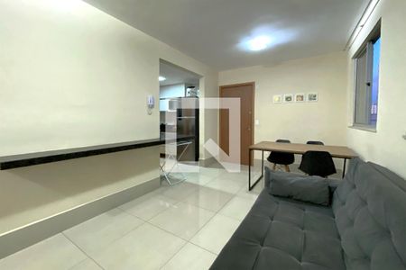 Sala de apartamento à venda com 2 quartos, 58m² em Santo Antônio, Belo Horizonte