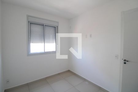 Suite de apartamento à venda com 3 quartos, 56m² em Jardim Santo Antoninho, São Paulo