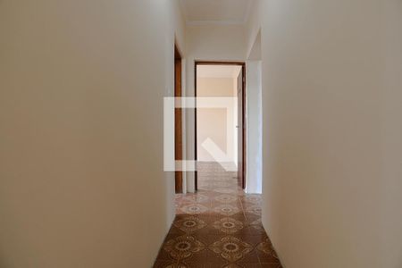 Corredor de casa para alugar com 3 quartos, 100m² em Braz Cubas, Mogi das Cruzes