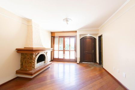 Casa à venda com 4 quartos, 539m² em Igara, Canoas