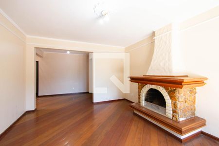 Casa à venda com 4 quartos, 539m² em Igara, Canoas