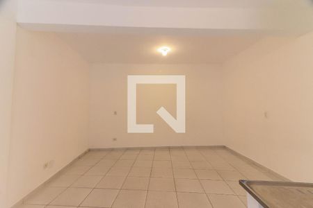 Kitnet 03 de casa à venda com 8 quartos, 287m² em Jardim Ester Yolanda, São Paulo